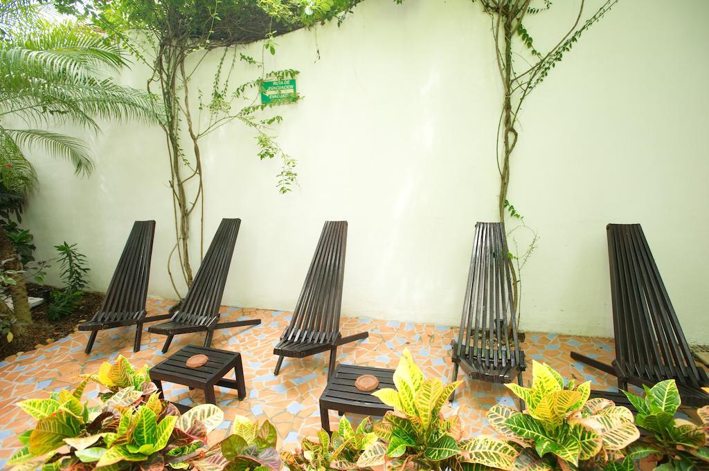 Aqualuna Boutique Hotel By Sunrise (Adults Only) Playa del Carmen Exterior foto