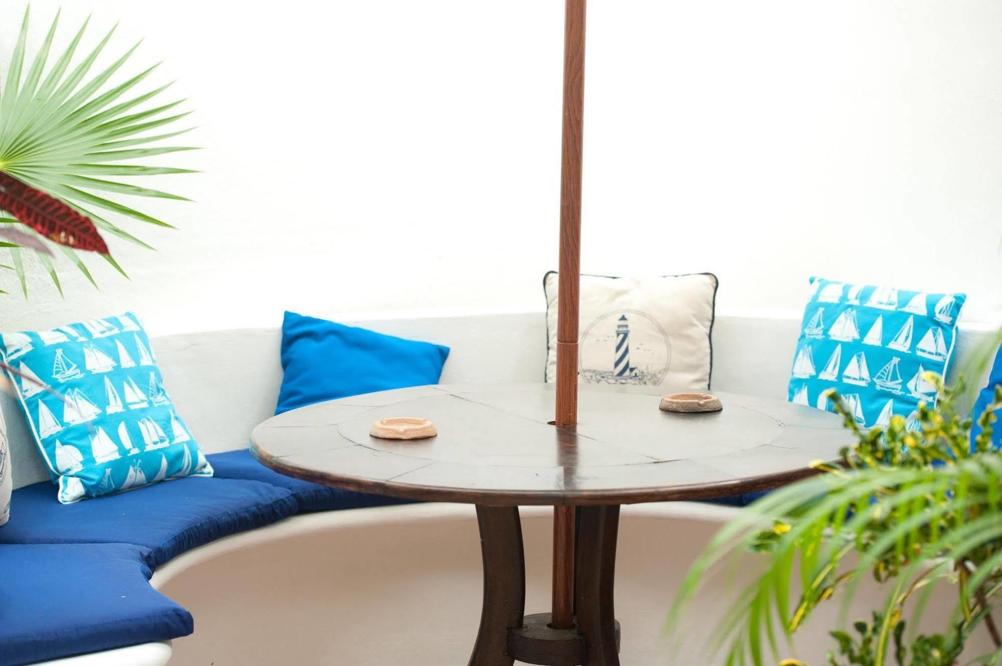 Aqualuna Boutique Hotel By Sunrise (Adults Only) Playa del Carmen Exterior foto